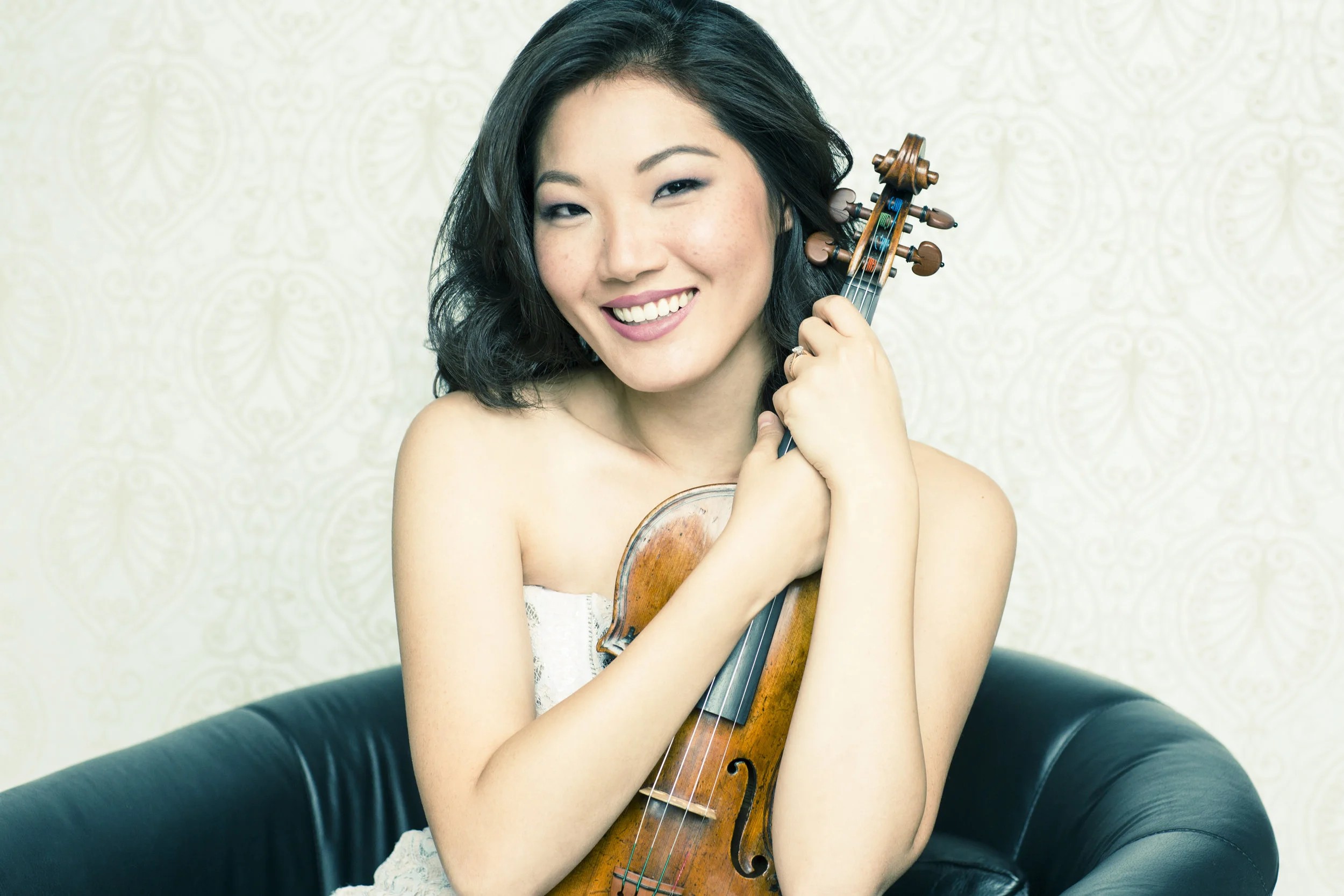 Rachel Lee Priday, AB '10, violinist